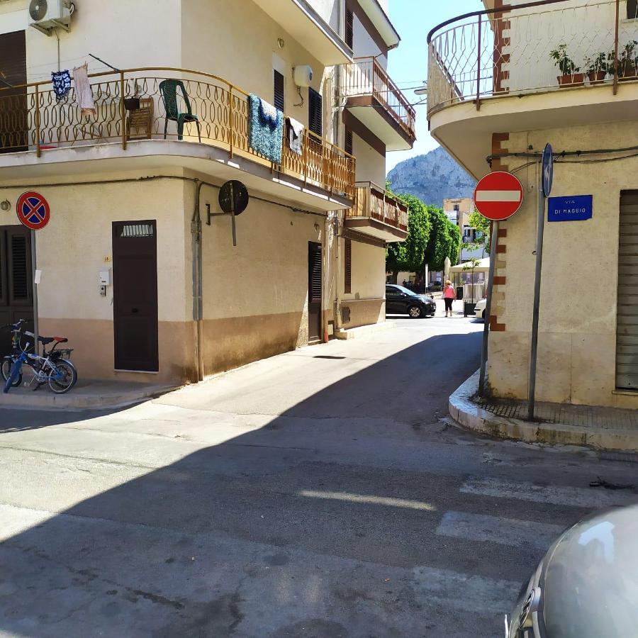 Goccia Del Mare Villa Isola delle Femmine Luaran gambar